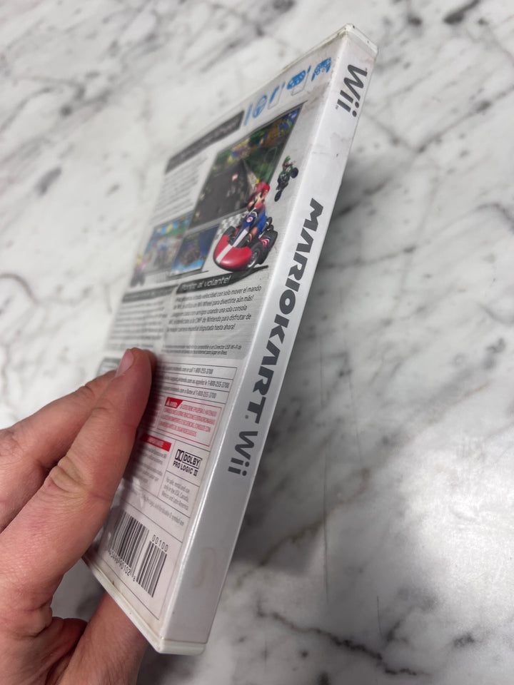 Mario Kart Wii (Water damaged) CASE & MANUAL ONLY MO11425