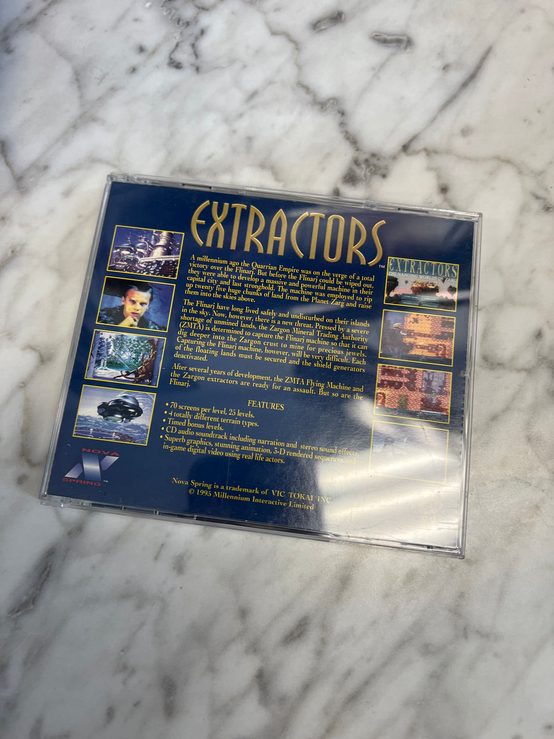 Extractors Jewel Case PC CD-ROM    PC73124