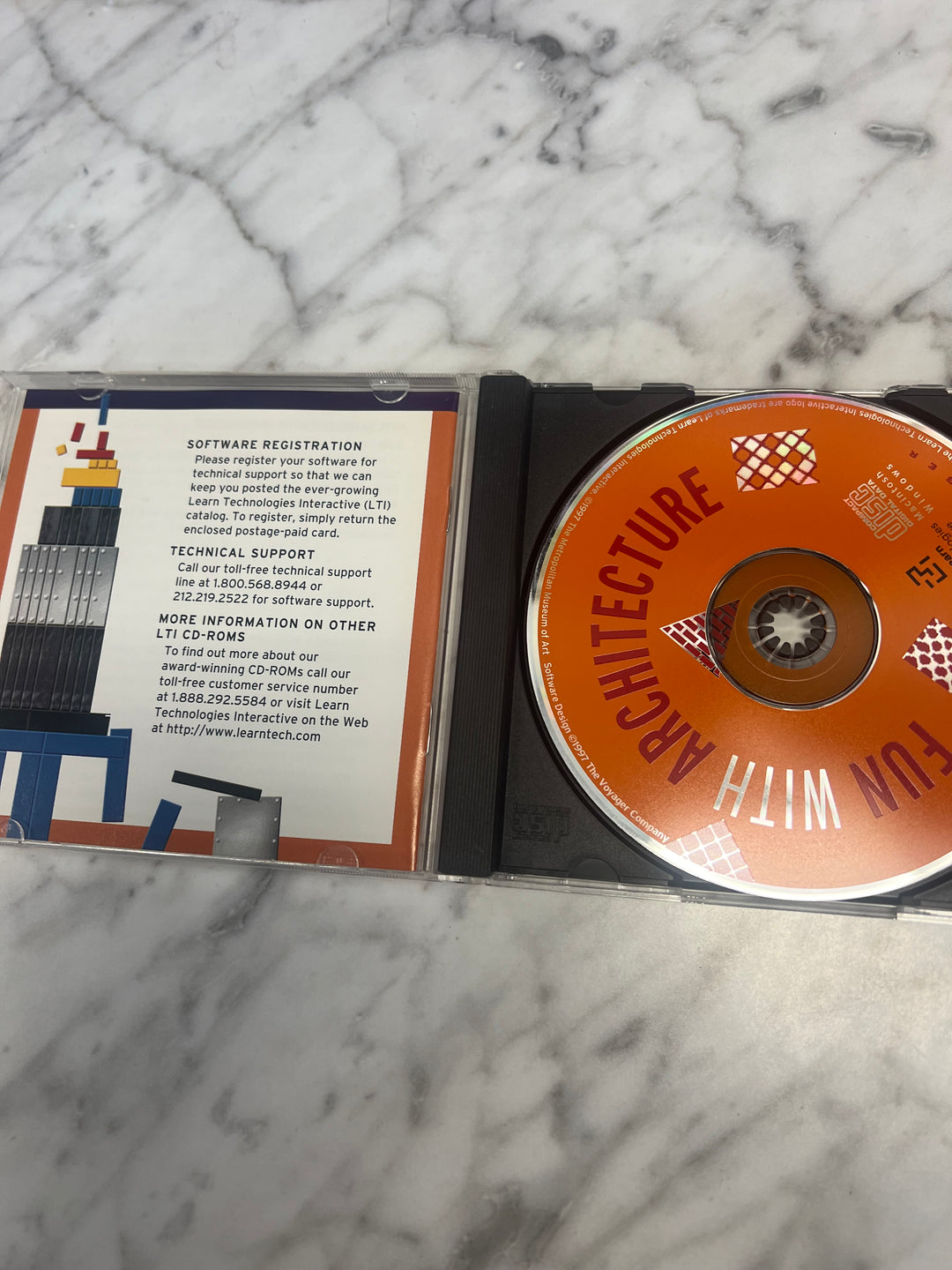 Fun with Architecture Jewel Case  PC CD-ROM    PC8124