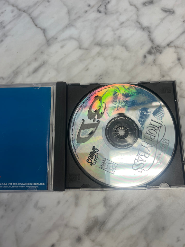 Field & Stream Trophy Bass 3-D Jewel Case  PC CD-ROM    PC8124