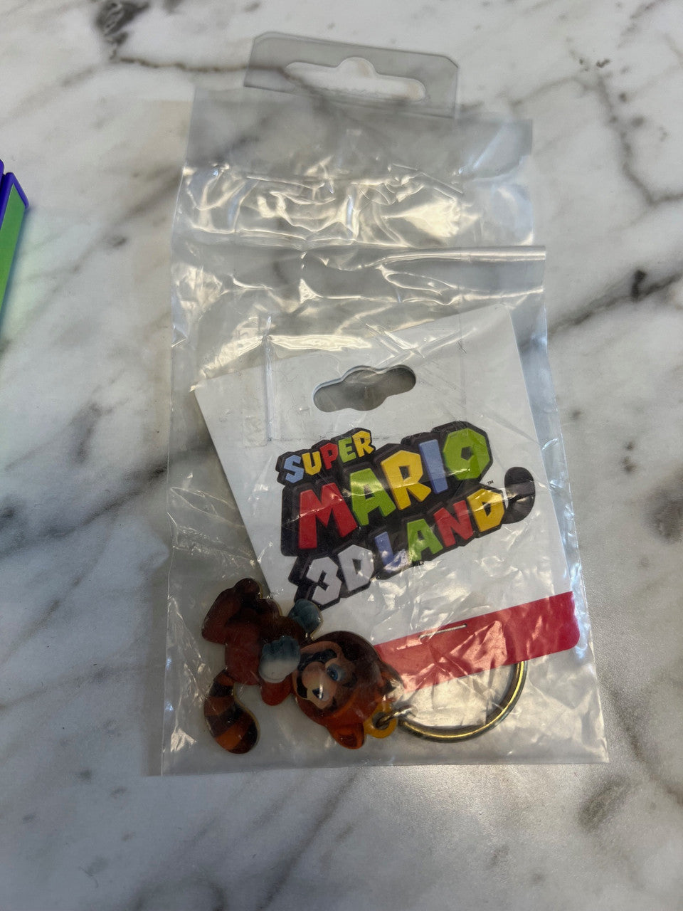 Super Mario 3D Land Tanooki Mario Gamestop Promo Keychain Keyring Nintendo 2011