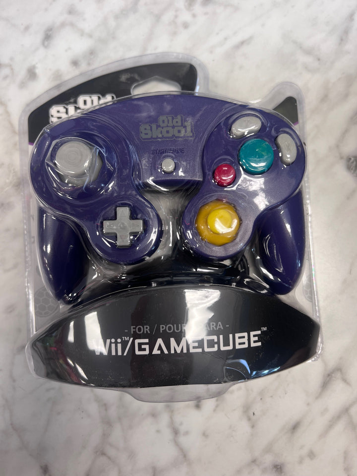 Old Skool - Wired Controller for Wii/GameCube NA11625