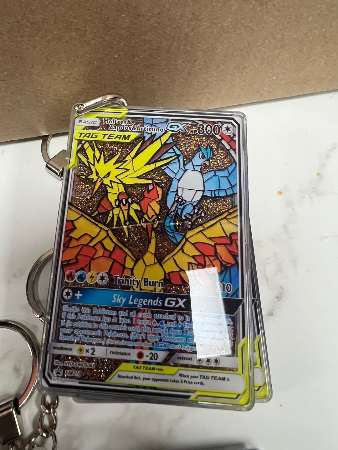 Glitter Filled Keychain (Pokemon Card Style) Moltres & Zapdos & Articuno GX Tag Team SM210  KCM102126
