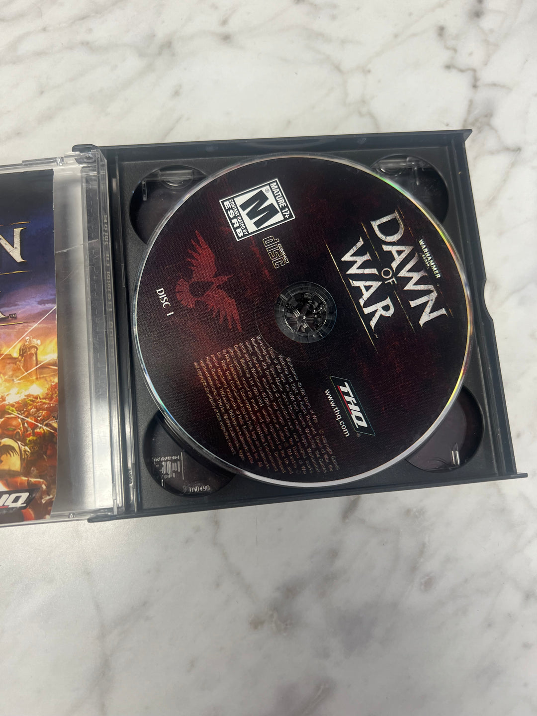 Warhammer 40,000 Dawn of War Jewel Case PC CD-ROM    PC8424