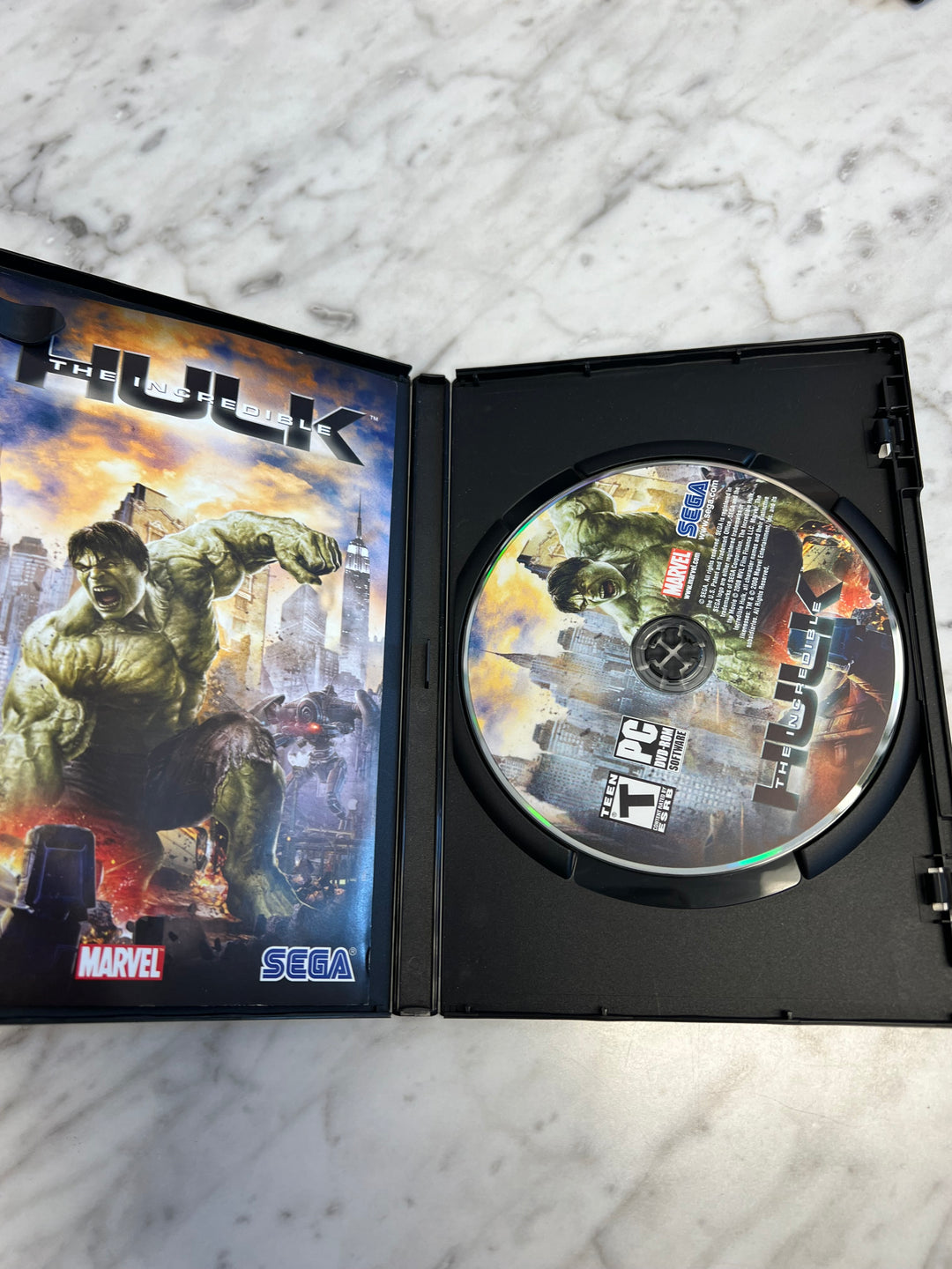 The Incredible Hulk PC DVD-ROM Game  PC8524