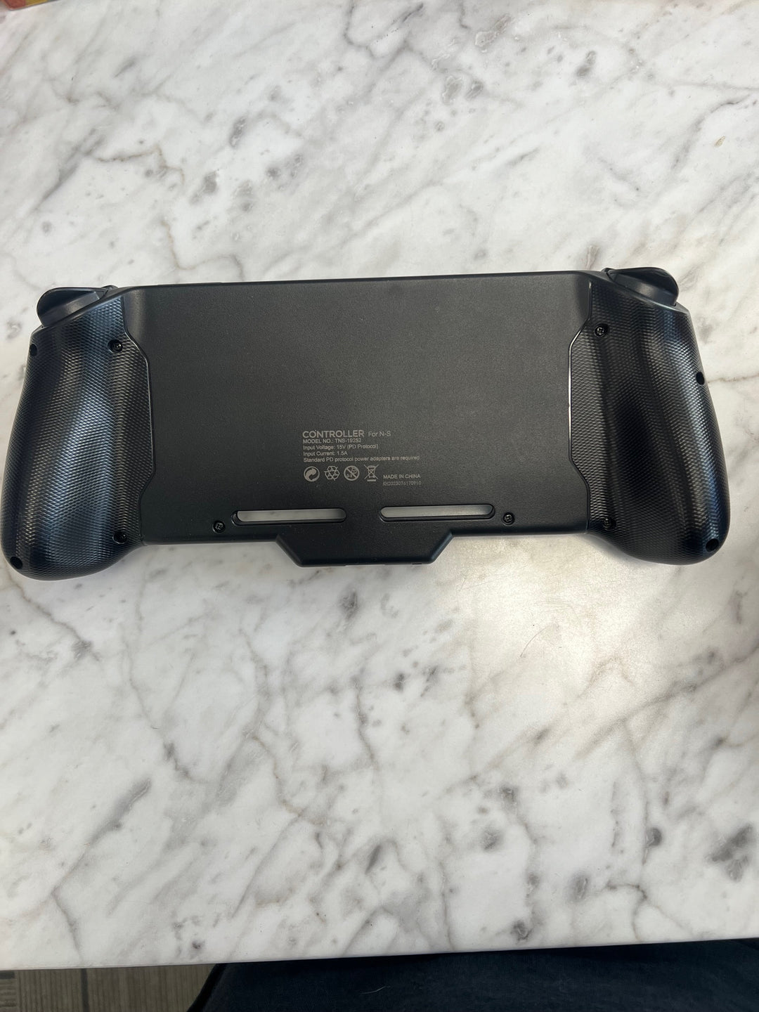 Nintendo Switch Grip 3rd Party AC2525