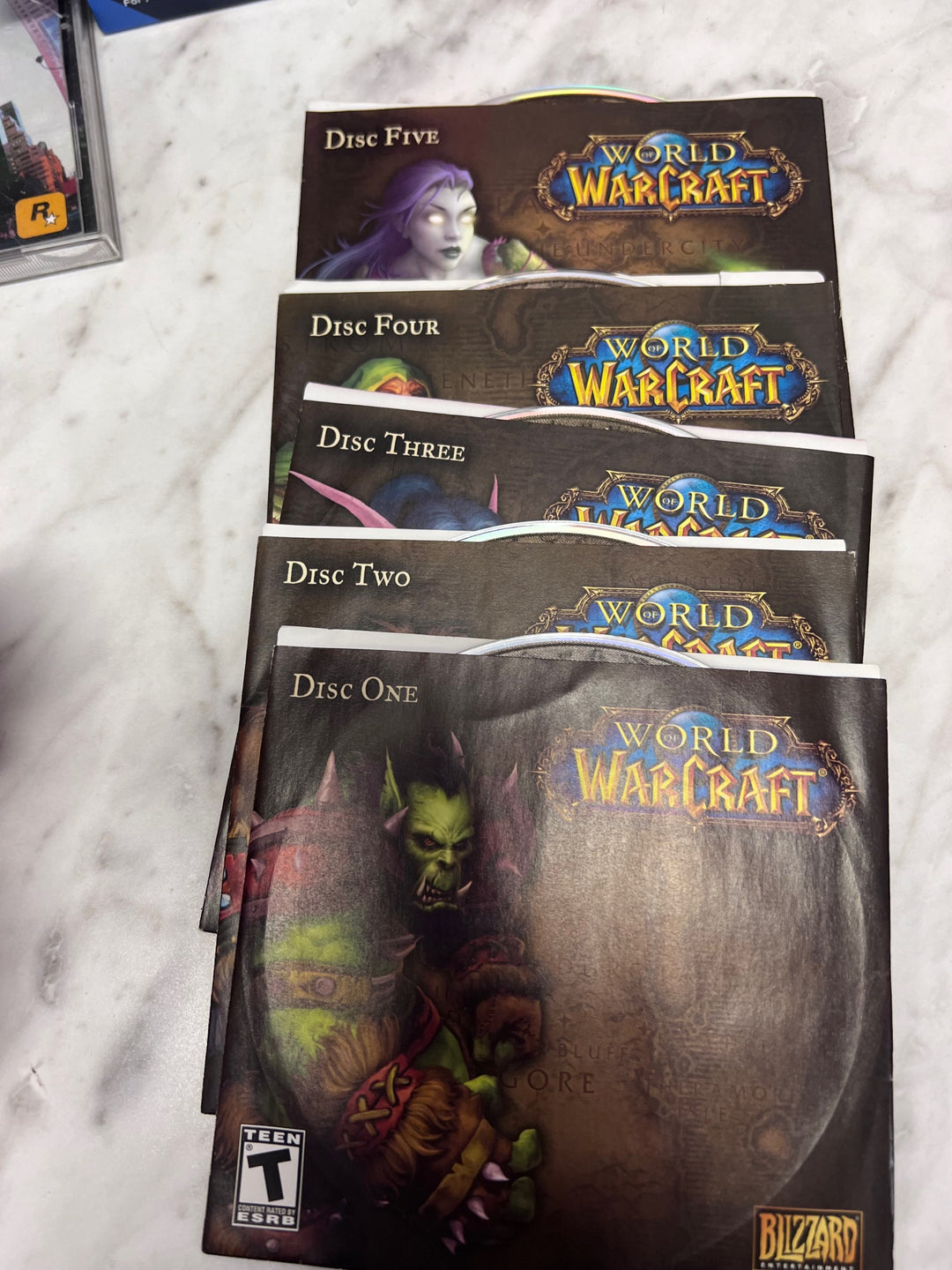 World of Warcraft (Jewel Case) PC CD-ROM Used UP111325