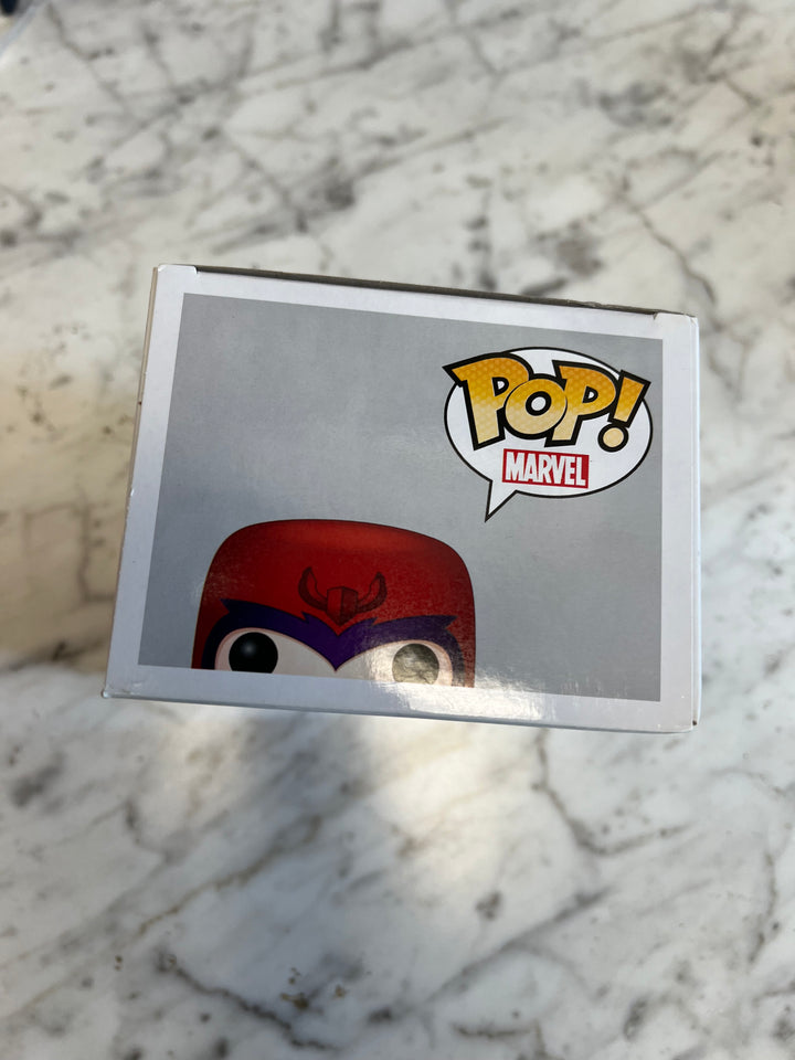 Funko Pop! Marvel - Magneto (Metallic) #62 Hot Topic Exclusive FP8524