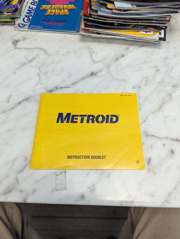 Metroid Nintendo NES MANUAL ONLY MO3726