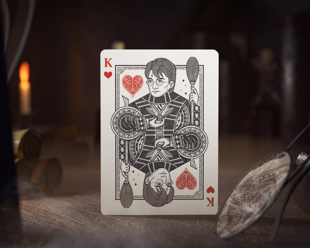Harry Potter Playing Cards - Red (Gryffindor) by theory11 - New NE32626