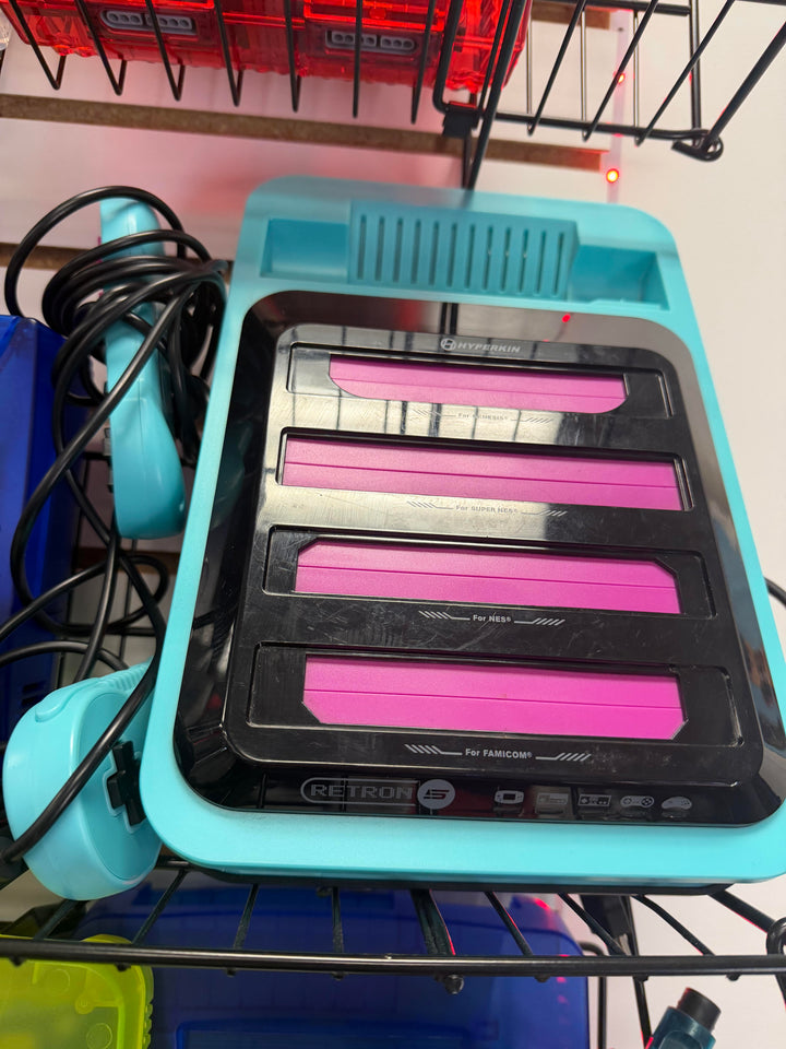 Retron 5 Console