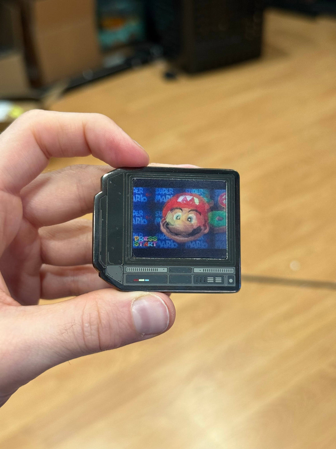 2.5" Lenticular Mario 64 CRTV Enamel Pin - NE32726