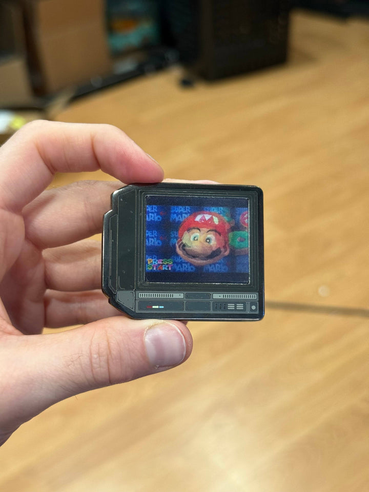 2.5" Lenticular Mario 64 CRTV Enamel Pin - NE32726