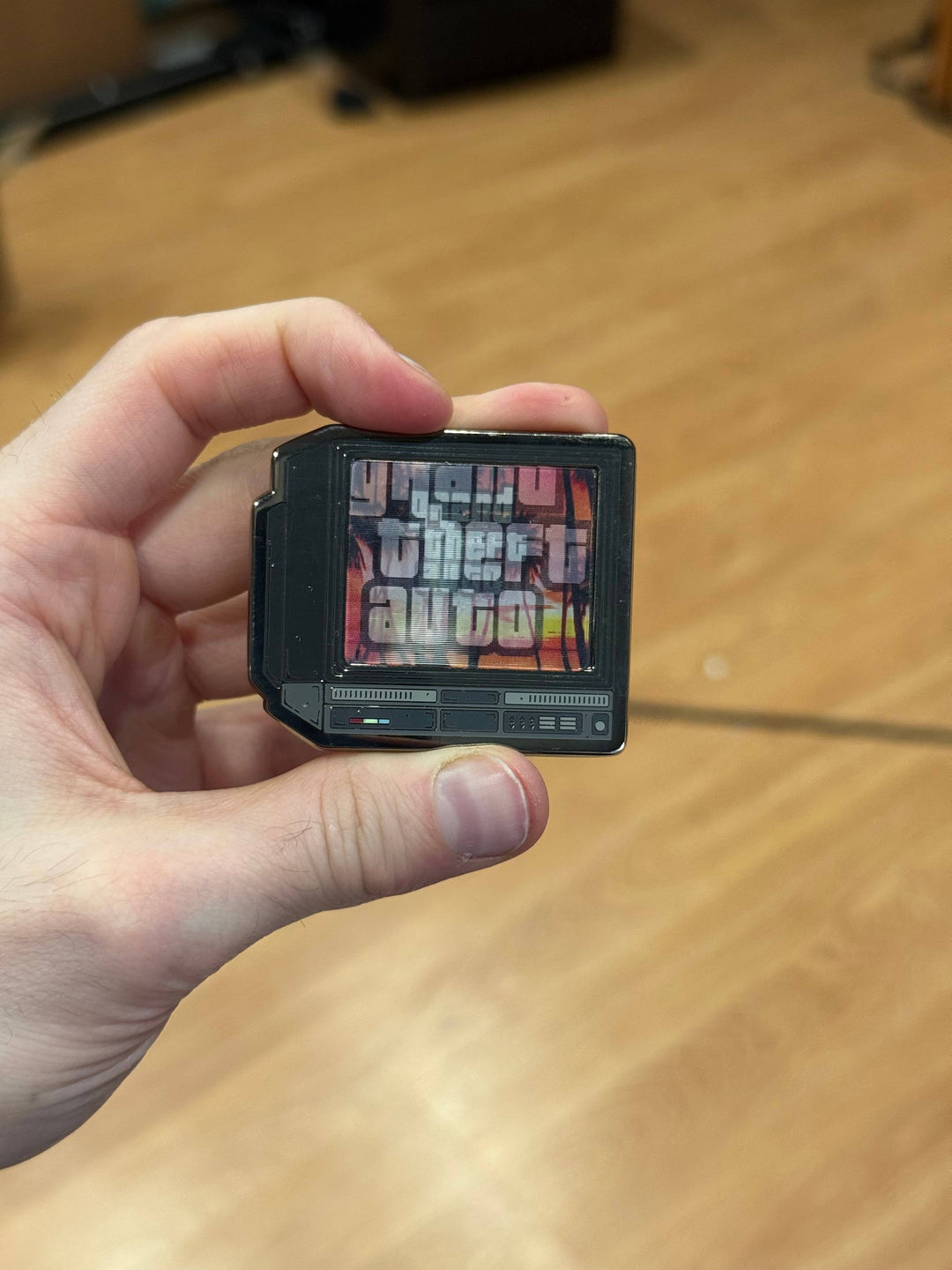 2.5" Lenticular GTA IV Vice City CRTV Enamel Pin - NE32726