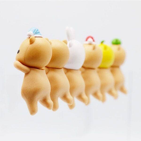 Capybara Huggers: The Phone Hugging Animals Collectable Figurine Blind Bag (1pc) NE32026