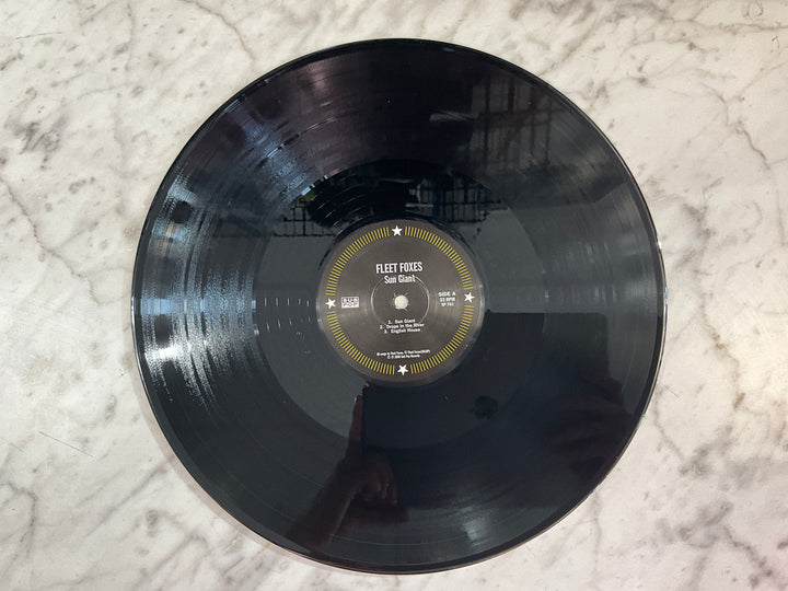 Fleet Foxes - Fleet Foxes (Black Vinyl, 2LP’s) Very Good Plus VR103026