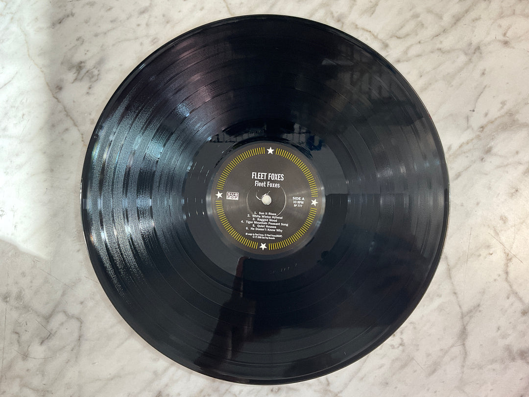 Fleet Foxes - Fleet Foxes (Black Vinyl, 2LP’s) Very Good Plus VR103026