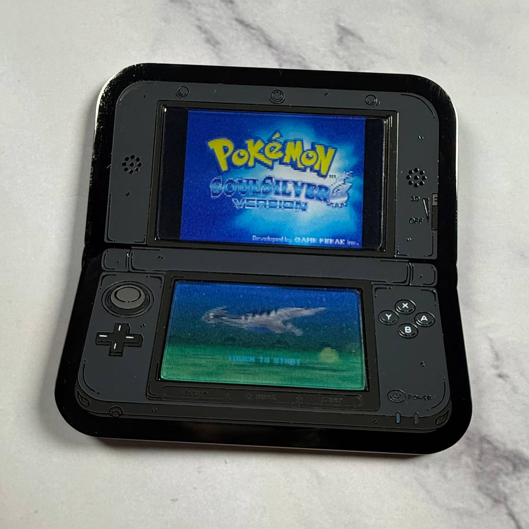 3DS 2.5" Lenticular Soul Silver Pokemon Pin - NE32726