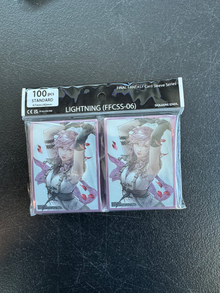 Official Square Enix Final Fantasy Card Sleeves - Lightning FFCSS-06 (100 Pack) CA121525
