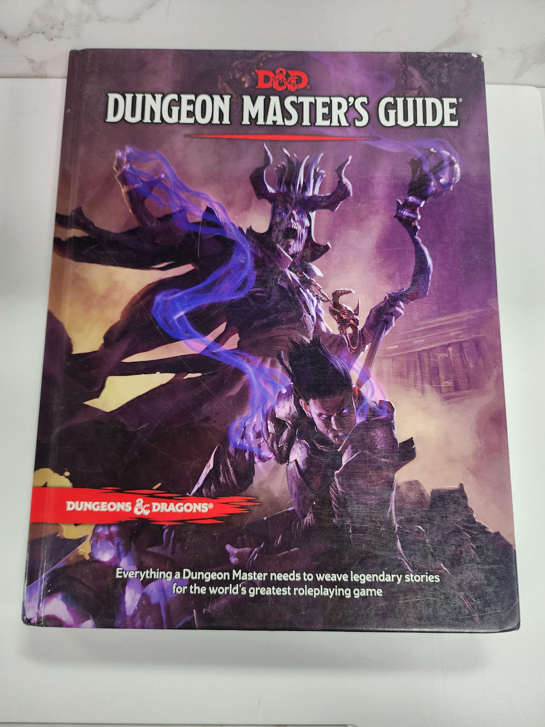 Dungeon & Dragons Guide: Dungeon Master's Guide ST101926