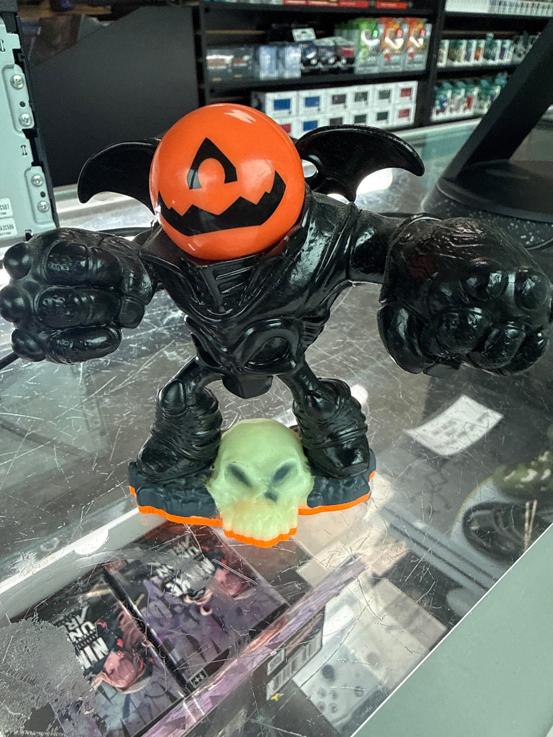 Skylanders Pumpkin Eye Brawl Figure - SKY726