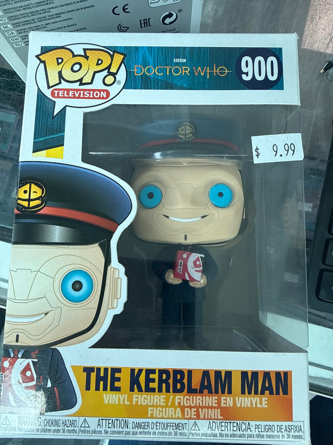 BBC Doctor Who  - The Kerblam Man #900